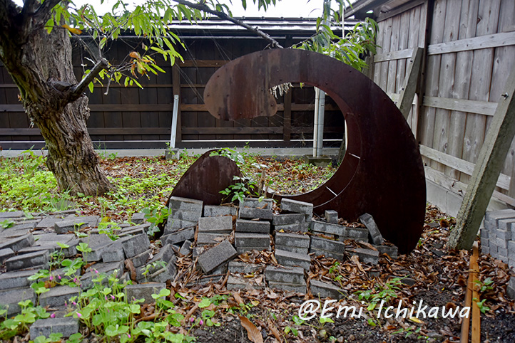 grp1113190122.jpg 722482 277K